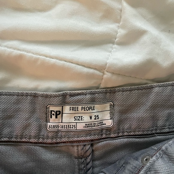 Free people denim shorts 25. - Picture 3 of 3